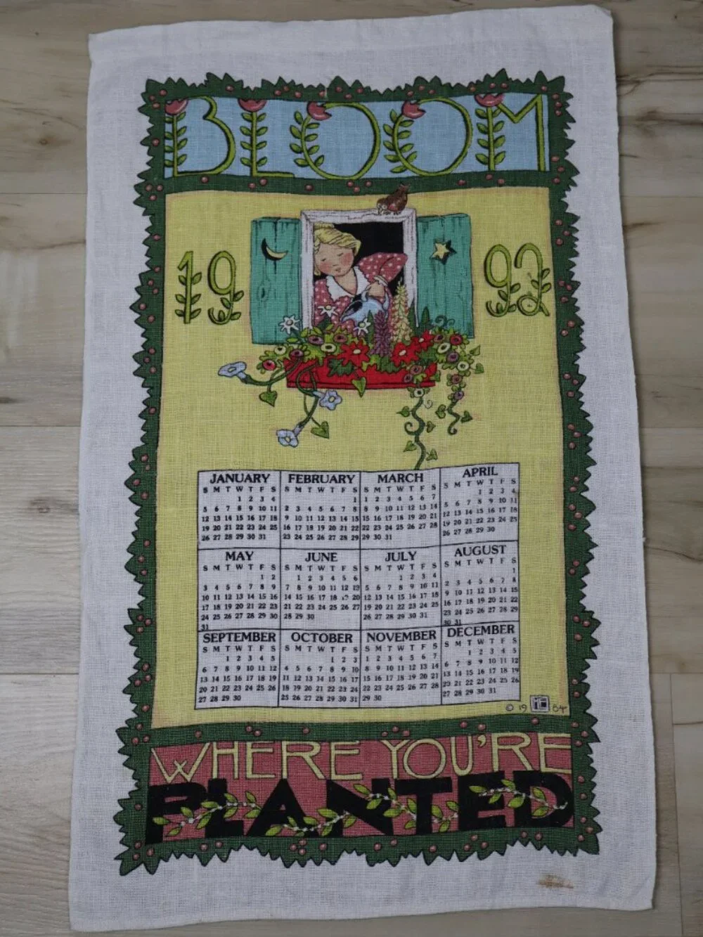 Mary Engelbreit 1992 Calendar Linen Tea Towel Vintage 90s Kitchen Kitsch Whimsy